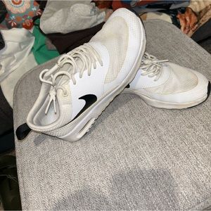 Women’s Nike air max shoes